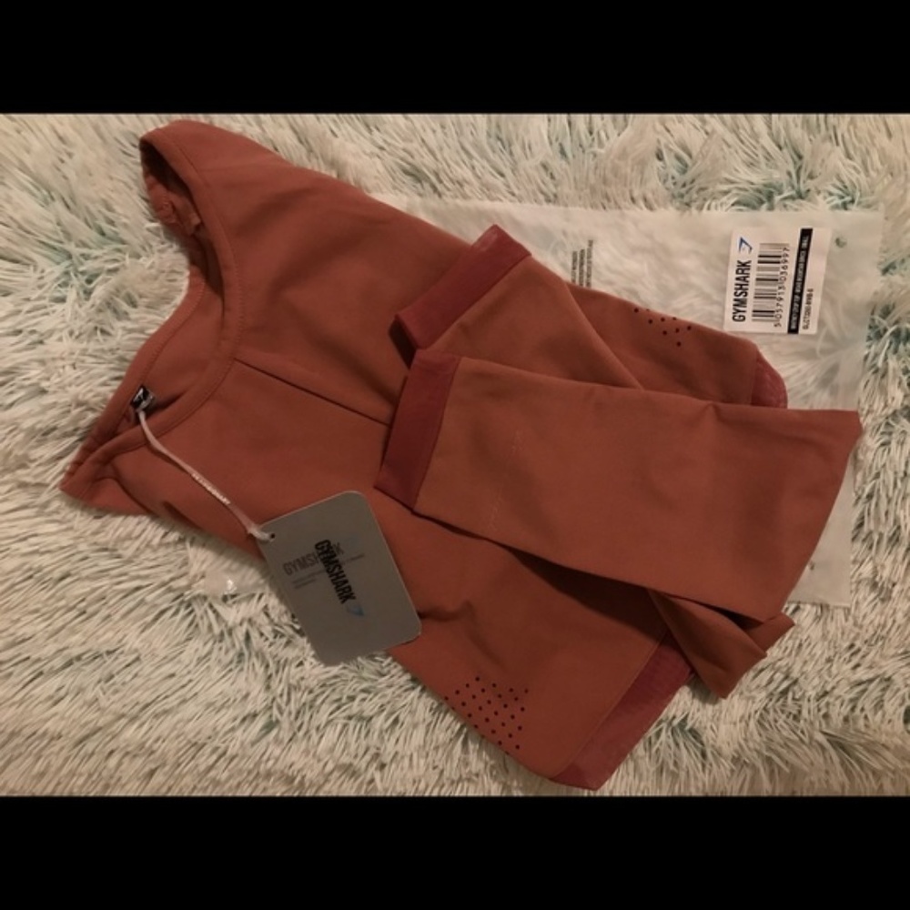 Whitney Simmons x Gymshark Moab Crop Top